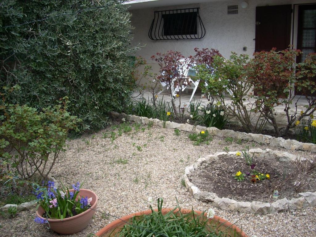 Appartement 239 Les Salicornes Arles Exterior foto